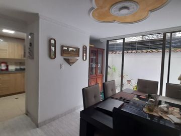 VENTA CASA UNIDAD CERRADA EN REFUGIO CALI