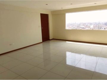 VENDO DUPLEX 150m2 LOS OLIVOS: EDIFICIO MODERNO