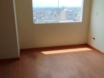 VENDO DUPLEX 150m2 LOS OLIVOS: EDIFICIO MODERNO