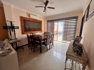 EN VENTA CASA EN URB PORTAL AL SOL, KM 11.5 VIA A LA COSTA