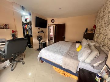 EN VENTA CASA EN URB PORTAL AL SOL, KM 11.5 VIA A LA COSTA