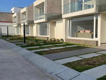 CASA EN VENTA EN METEPEC