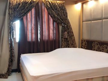 SEWA TAHUNAN FURNSIHED SIAP HUNI Waterplacea Residence Apartement Pakuwon