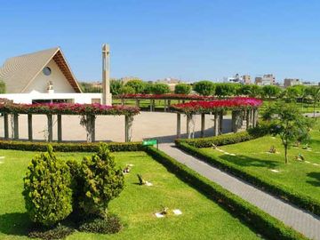Se vende Terreno, Nicho, Sepultura, Parque del Recuerdo