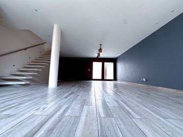 Venta y Renta Casa en Sierra de Amantepec, Lomas de Chapultepec, Miguel Hidalgo, CDMX