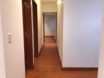 ¡OCASIÓN! SE VENDE LINDO Y AMPLIO DEPARTAMENTO + COCHERA + 01 DEPÓSITO - EN CALLE ITALIA , MIRAFLORES