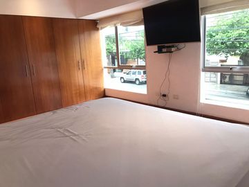 ¡OCASIÓN! SE VENDE LINDO Y AMPLIO DEPARTAMENTO + COCHERA + 01 DEPÓSITO - EN CALLE ITALIA , MIRAFLORES