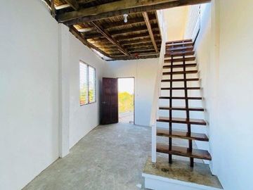 OCEANVIEW HOUSE AND LOT FOR SALE SIQ0139