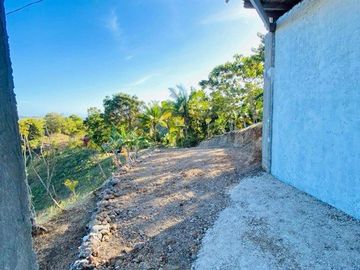 OCEANVIEW HOUSE AND LOT FOR SALE SIQ0139