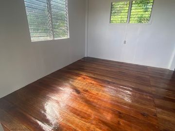OCEANVIEW HOUSE AND LOT FOR SALE SIQ0139