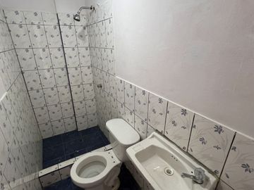 Venta Casa En Santa Anita Frente A La Casa De La Juventud