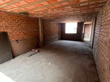 Venta Casa En Santa Anita Frente A La Casa De La Juventud
