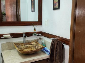 Hacienda del Campestre, León, Gto. Esquina, Doble Terreno, Casa En Venta