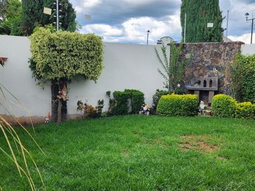 Hacienda del Campestre, León, Gto. Esquina, Doble Terreno, Casa En Venta