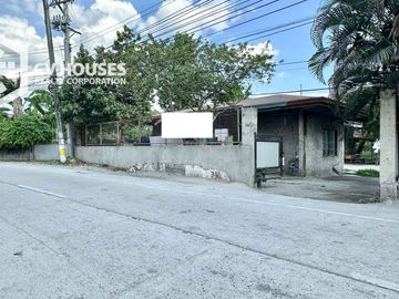 Restore & Profit: 624 Sqm Old House & Lot for Sale