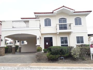 Affordable Luxury Homes in Suntrust Verona, Cavite near AUP