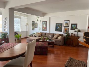 Oportunidad!_Venta_Departamento_140m2_Impecable!!