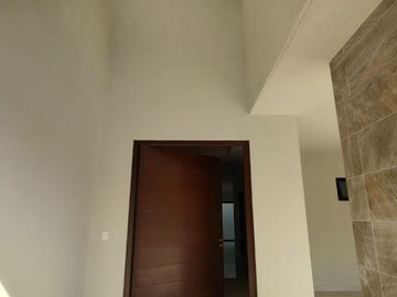 Casa en Venta en Carretera Nacional, Las Esmeraldas, zona los cristales