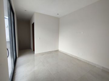 Casa en Venta en Carretera Nacional, Las Esmeraldas, zona los cristales