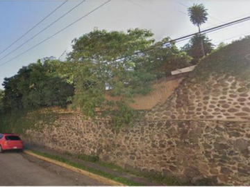 CASA EN VISTA HERMOSA CUERNAVACA, GRAN OPORTUNIDAD DE INVERSIÓN