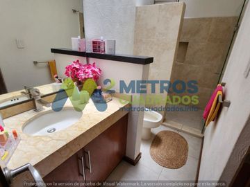 CASA en VENTA en LOMAS de las AMERICAS SUR