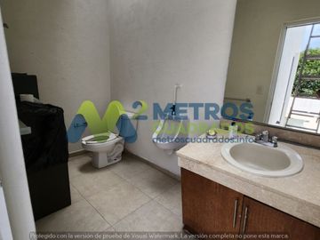 CASA en VENTA en LOMAS de las AMERICAS SUR