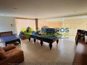 CASA en VENTA en LOMAS de las AMERICAS SUR