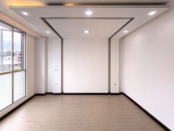 Se vende casa cuatro habitaciones a estrenar al sur de la ciudad de Loja