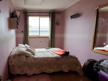 CASA AMPLIA POBLACIÓN SENDEROS DE TEPUAL EN LA CIUDAD DE PUERTO MONTT