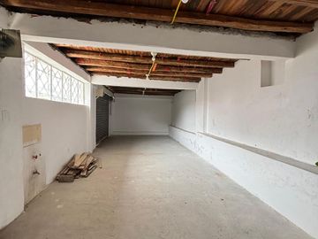 Casa rentera en venta en Loja ciudadela Pio Jaramillo