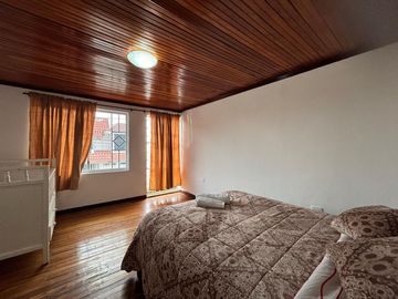 Casa rentera en venta en Loja ciudadela Pio Jaramillo