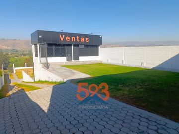 Propiedad Comercial de Venta en Latacunga