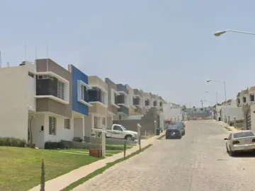 CASA EN VENTA EN TERRALTA, TLAQUEPAQUE, JAL.