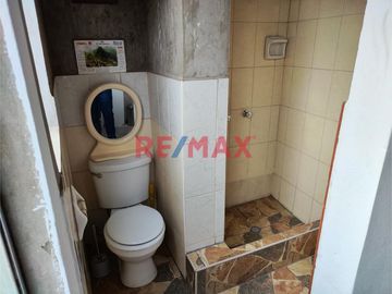 VENTA DE CASA EN AV. GRAU - CERCA HOSPITAL 2 DE MAYO