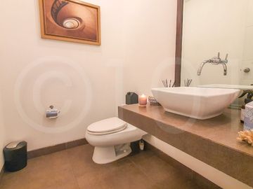 LINDO Y EXCLUSIVO DEPARTAMENTO CON JARDIN Y TERRAZA GOLF LOS INCAS
