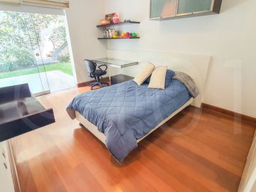 LINDO Y EXCLUSIVO DEPARTAMENTO CON JARDIN Y TERRAZA GOLF LOS INCAS