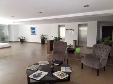 Venta de departamento cerca de U. Anahuac.