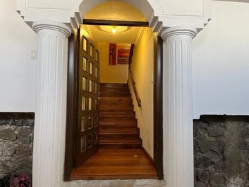 CASA RENTERA EN VENTA EN EL BATAN 3 DEPARTAMENTOS CON LOCAL COMERCIAL