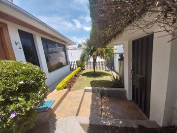 CASA INDEPENDIENTE DE VENTA ARMENIA 1 VALLE DE LOS CHILLOS ZONA SEGURA