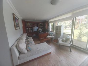 CASA INDEPENDIENTE DE VENTA ARMENIA 1 VALLE DE LOS CHILLOS ZONA SEGURA