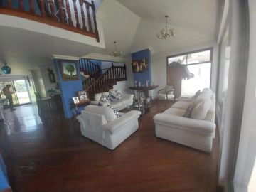 CASA INDEPENDIENTE DE VENTA ARMENIA 1 VALLE DE LOS CHILLOS ZONA SEGURA