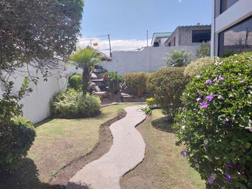 CASA INDEPENDIENTE DE VENTA ARMENIA 1 VALLE DE LOS CHILLOS ZONA SEGURA