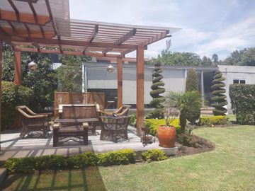 CASA INDEPENDIENTE DE VENTA ARMENIA 1 VALLE DE LOS CHILLOS ZONA SEGURA
