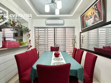 Pre-Owned: 4 Bedrooms House & Lot for Sale