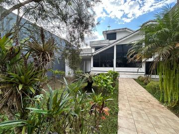 Casa en Urbanización Banco de Fomento