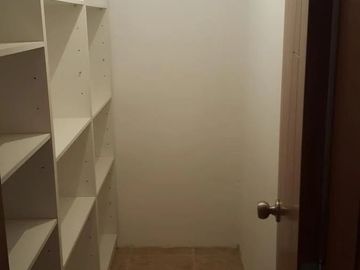EN VENTA HERMOSA CASA EN SANTA INES CUMBAYA