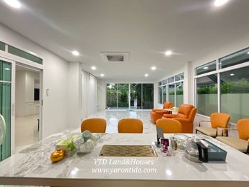 Luxury house For Sale at Nantawan Bangna km7 S-Size 32,000,000 Baht