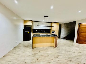 Luxurious 6 Bedroom 2 Storey House and Lot for Sale in Sucat Parañaque City