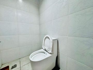 Luxurious 6 Bedroom 2 Storey House and Lot for Sale in Sucat Parañaque City