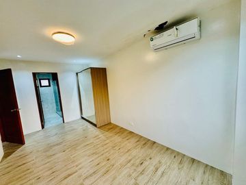 Luxurious 6 Bedroom 2 Storey House and Lot for Sale in Sucat Parañaque City
